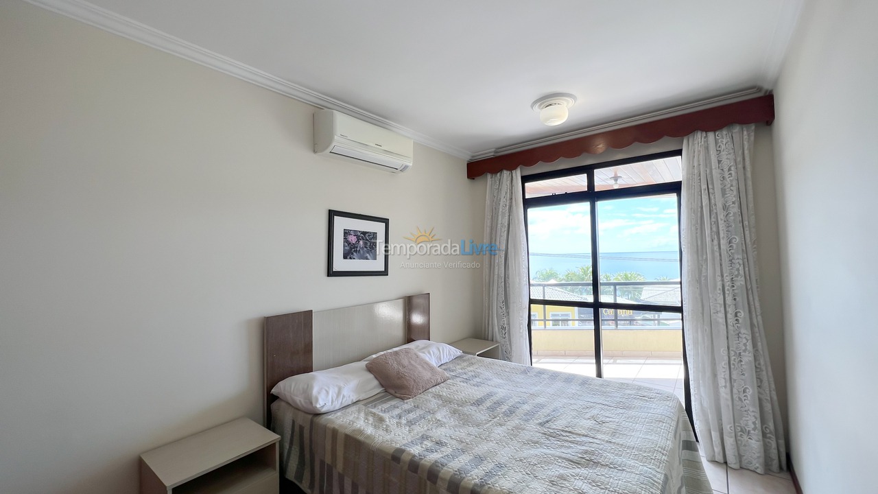 Apartamento para aluguel de temporada em Bombinhas (Praia de Bombinhas)