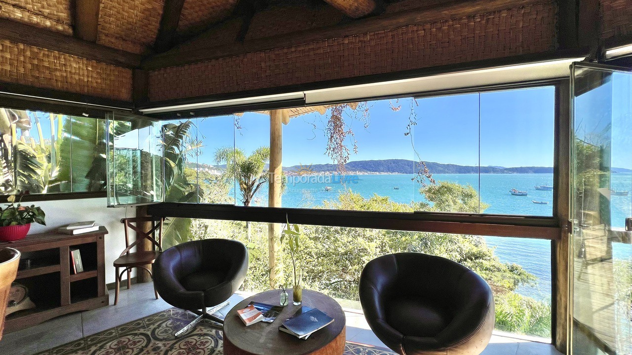 House for vacation rental in Bombinhas (Praia de Bombinhas)