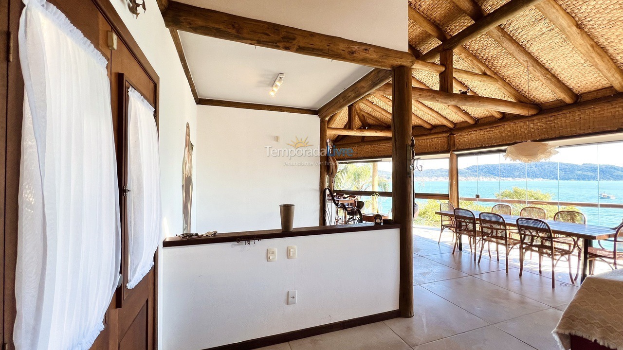 House for vacation rental in Bombinhas (Praia de Bombinhas)