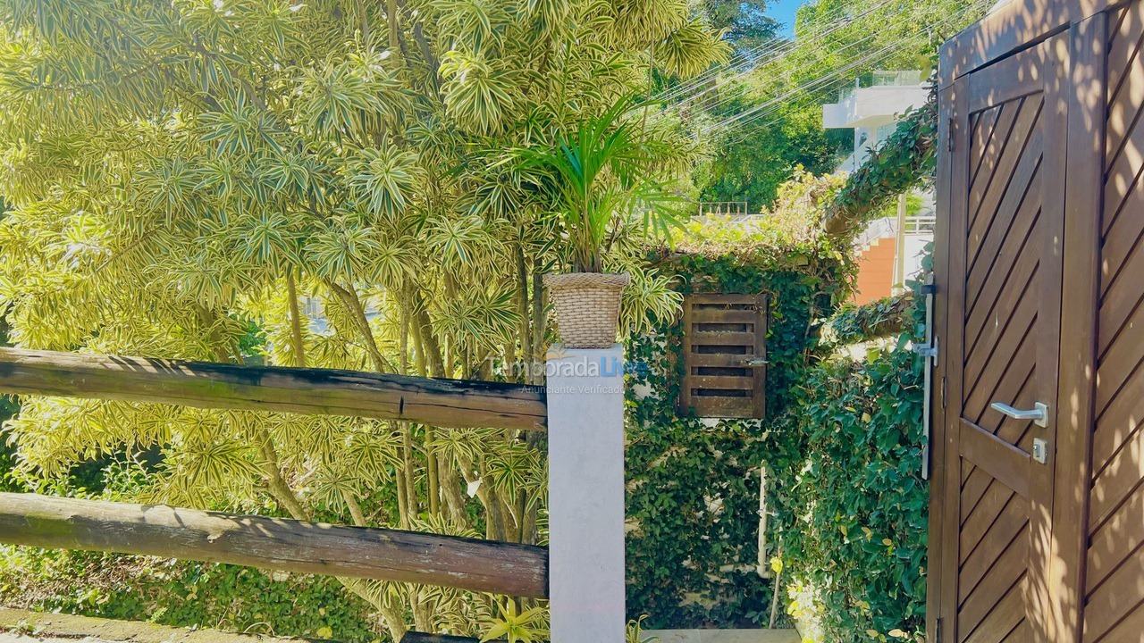 House for vacation rental in Bombinhas (Praia de Bombinhas)