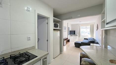 Cozinha integrada com sala