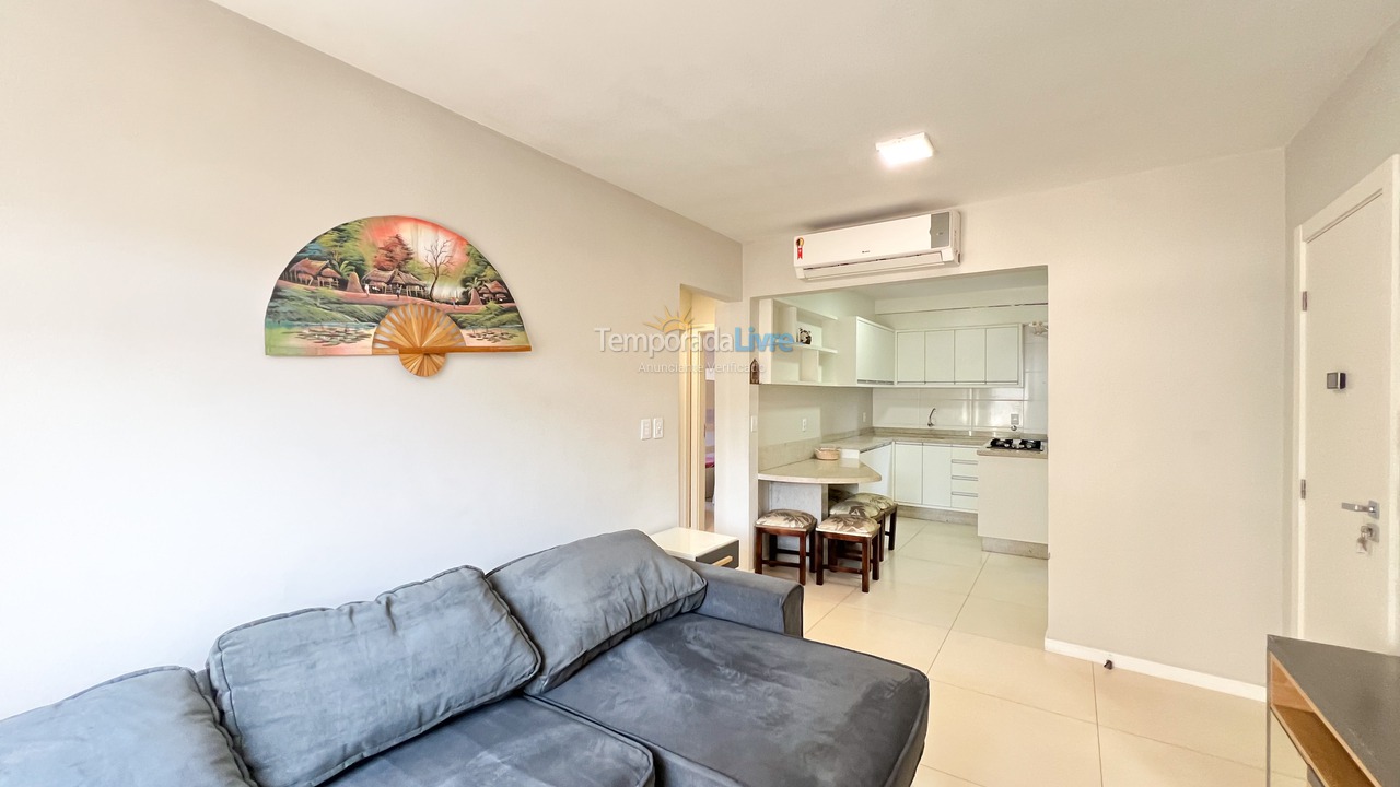 Apartment for vacation rental in Bombinhas (Praia de Bombinhas)