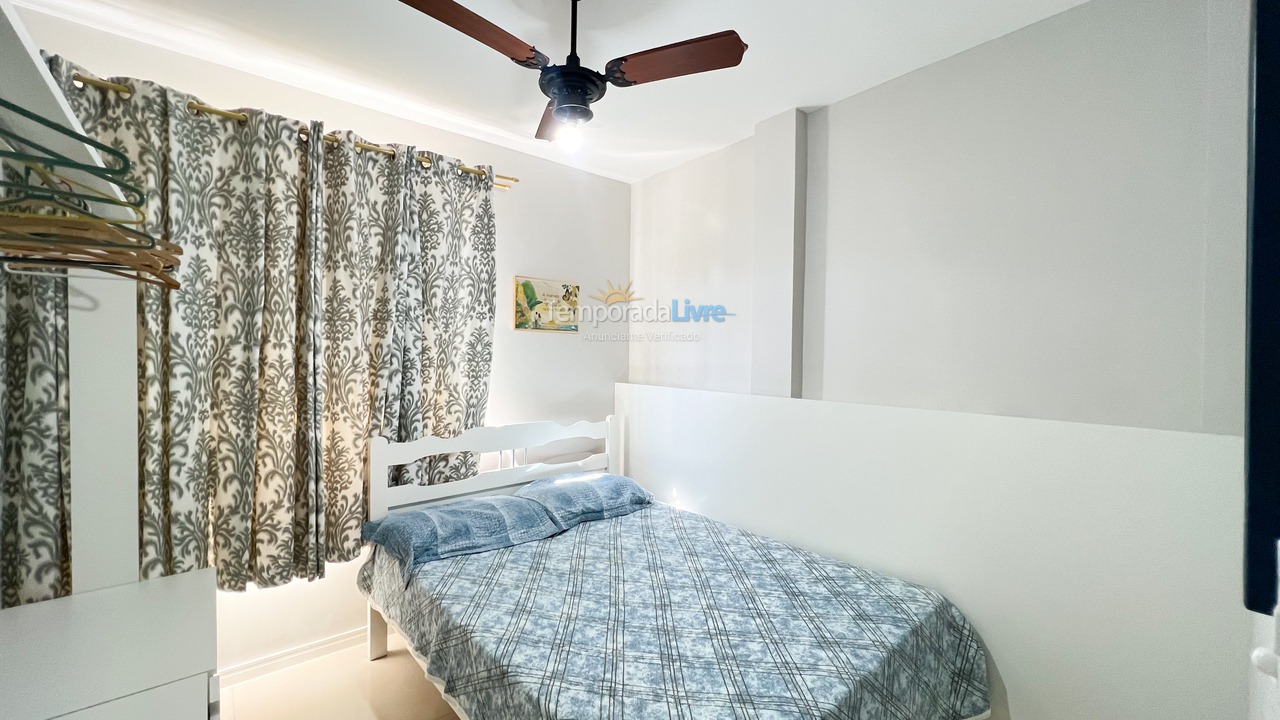 Apartment for vacation rental in Bombinhas (Praia de Bombinhas)