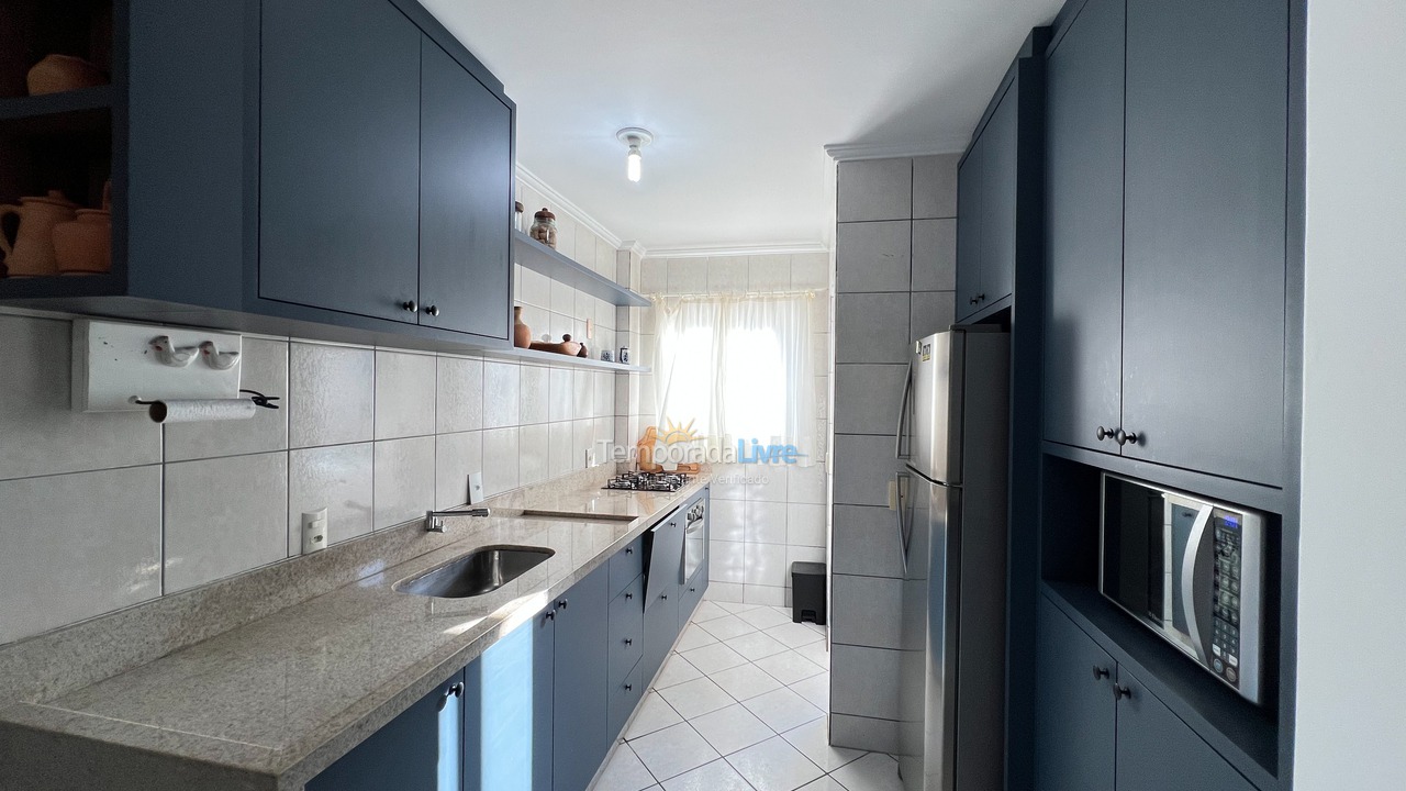 Apartamento para aluguel de temporada em Bombinhas (Praia de Bombinhas)