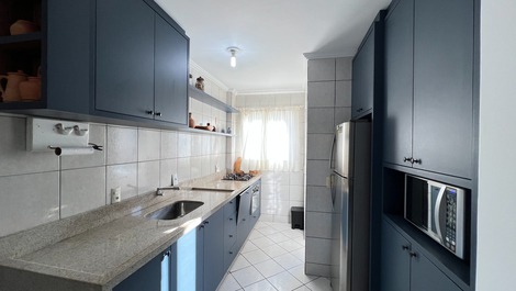 Apartamento de 3 dormitórios no centro de Bombinhas