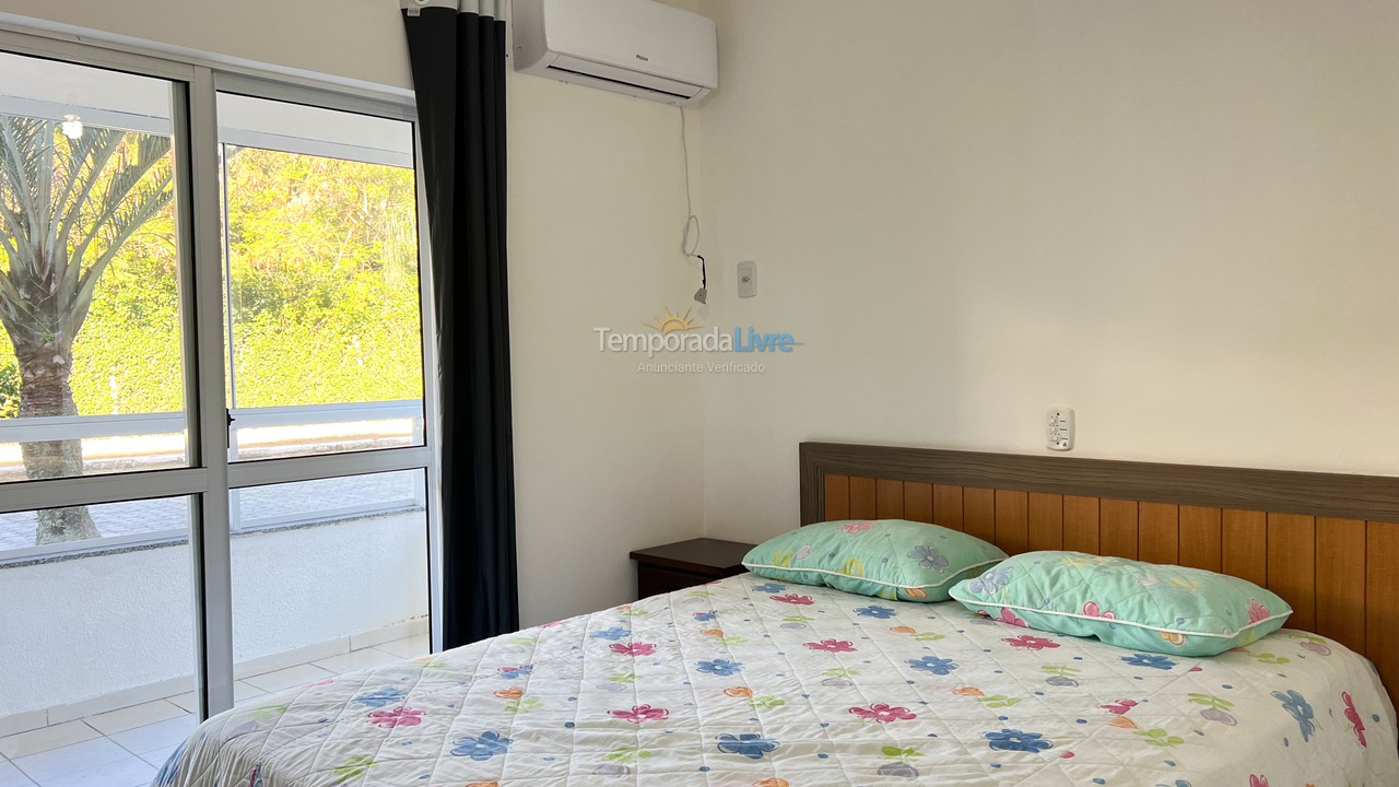 Apartamento para aluguel de temporada em Bombinhas (Praia de Bombinhas)