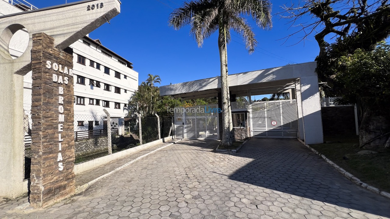 Apartamento para aluguel de temporada em Bombinhas (Praia de Bombinhas)