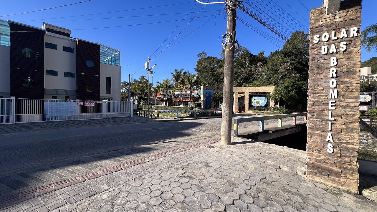 Apartamento para aluguel de temporada em Bombinhas (Praia de Bombinhas)