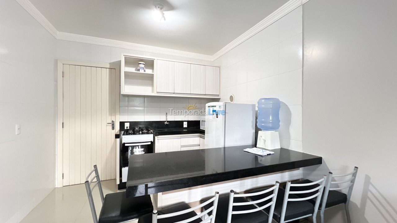 Apartment for vacation rental in Bombinhas (Praia de Bombinhas)