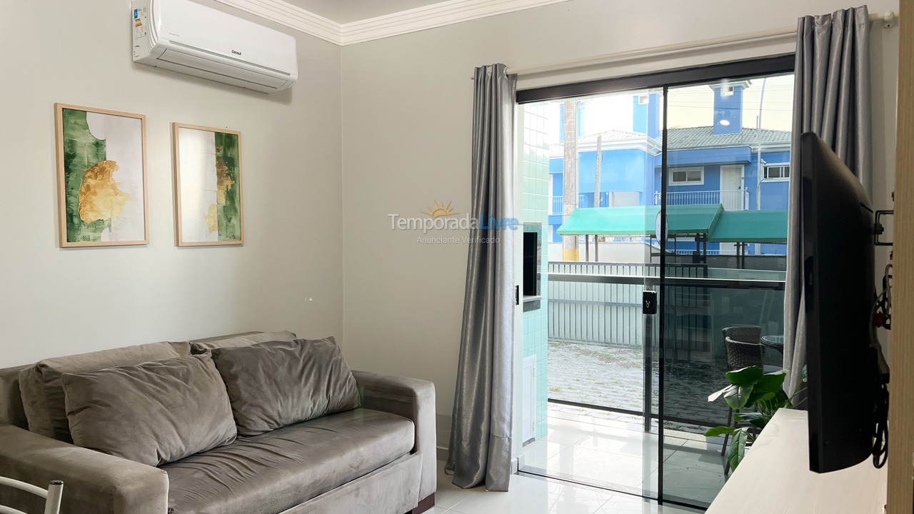 Apartment for vacation rental in Bombinhas (Praia de Bombinhas)