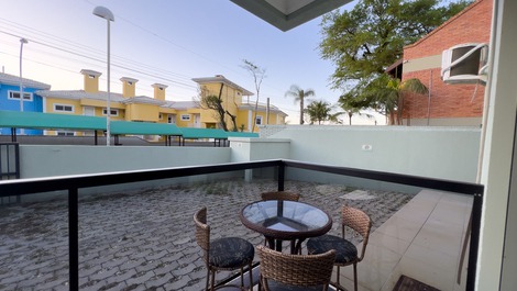 Ground floor apartment on the sea block in Bombinhas!
