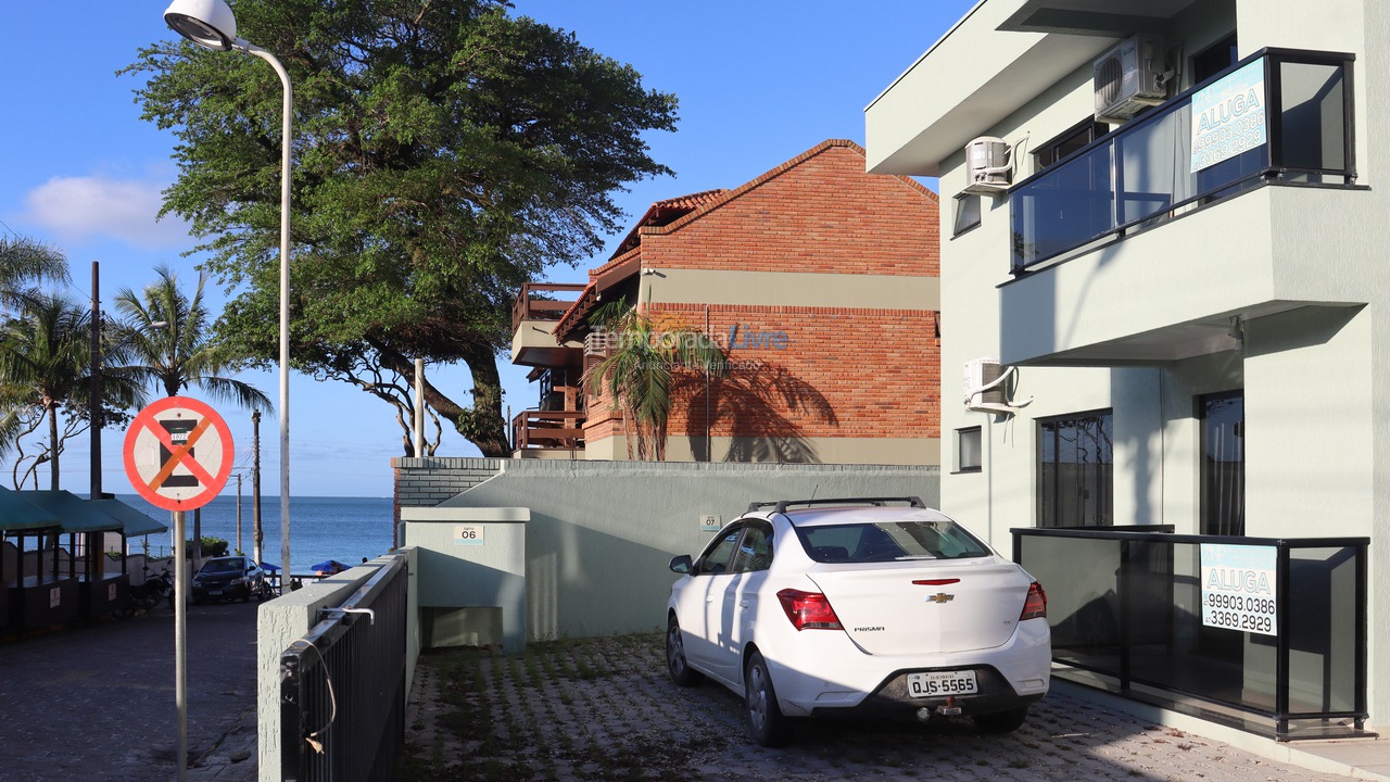 Apartment for vacation rental in Bombinhas (Praia de Bombinhas)