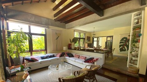 LB - RJ79 Casa Santa Helena Barra da Tijuca Vacation Rental