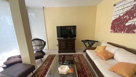 LB - RJ79 Casa Santa Helena Barra da Tijuca Vacation Rental