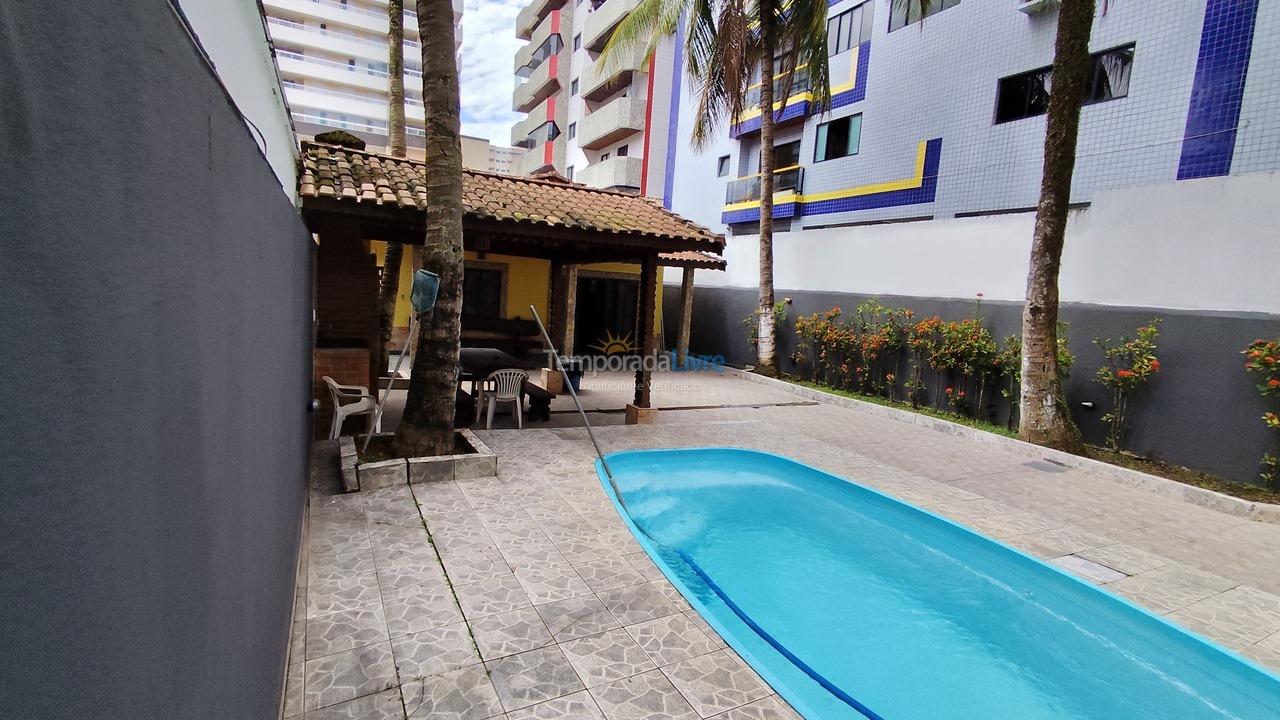 House for vacation rental in Praia Grande (Aviação)