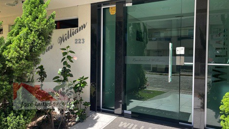 Cozy and complete apartment in the center of Bombas, check it out!