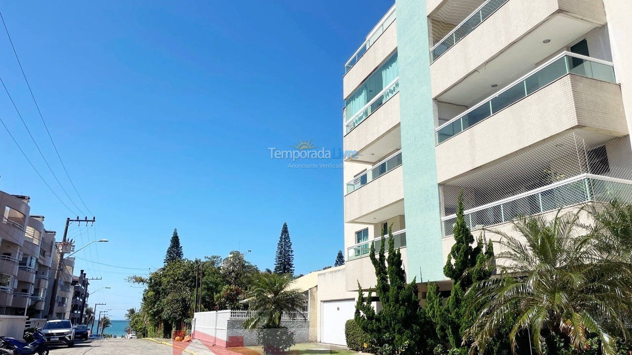 Apartment for vacation rental in Bombinhas (Praia de Bombas)