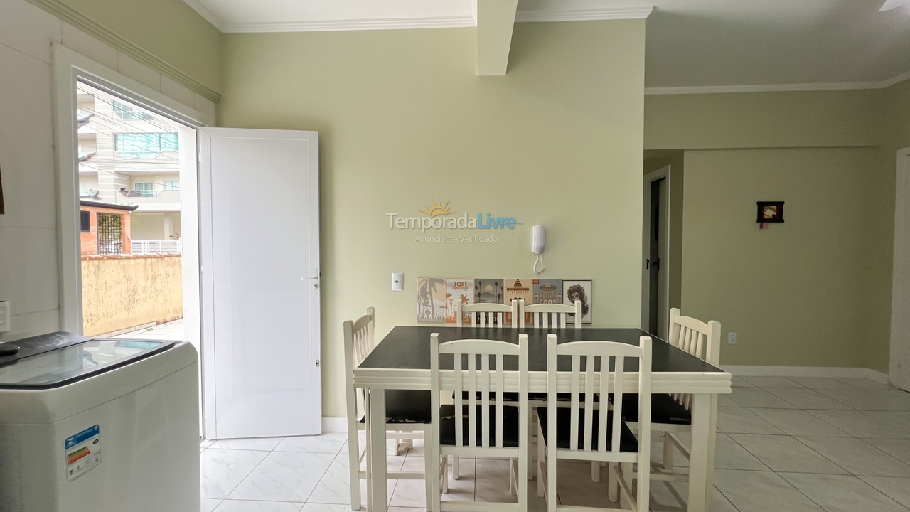 Apartment for vacation rental in Bombinhas (Praia de Bombinhas)