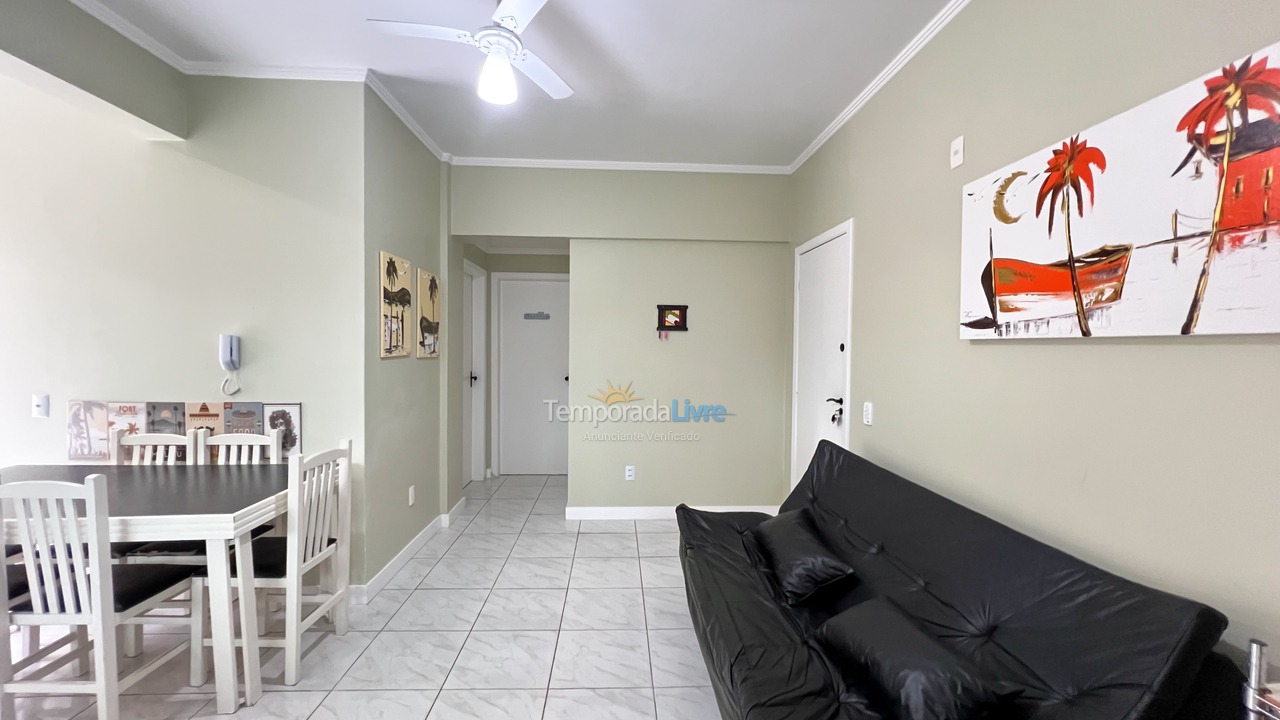 Apartment for vacation rental in Bombinhas (Praia de Bombinhas)