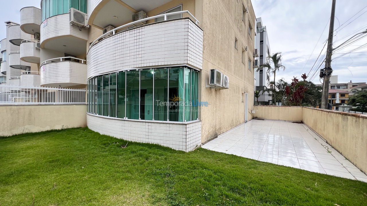 Apartment for vacation rental in Bombinhas (Praia de Bombinhas)