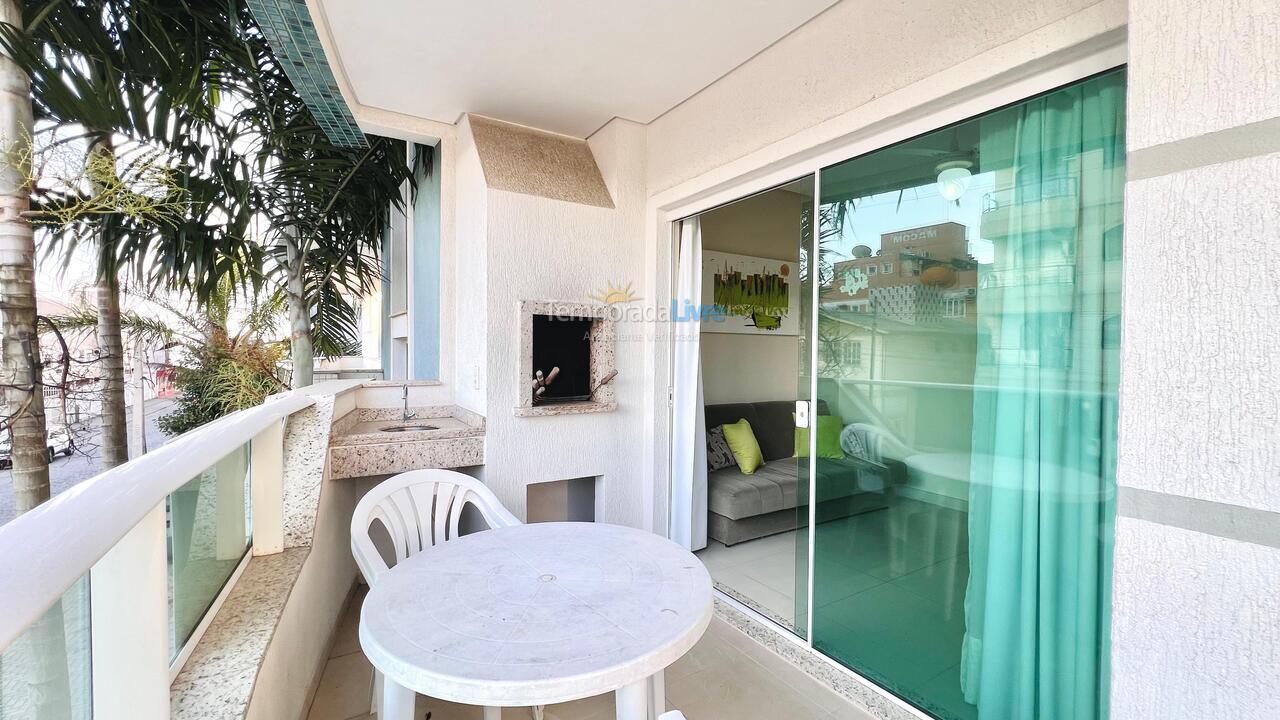 Apartment for vacation rental in Bombinhas (Centro de Bombinhas)