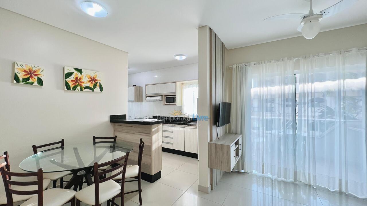 Apartamento para aluguel de temporada em Bombinhas (Praia de Bombinhas)