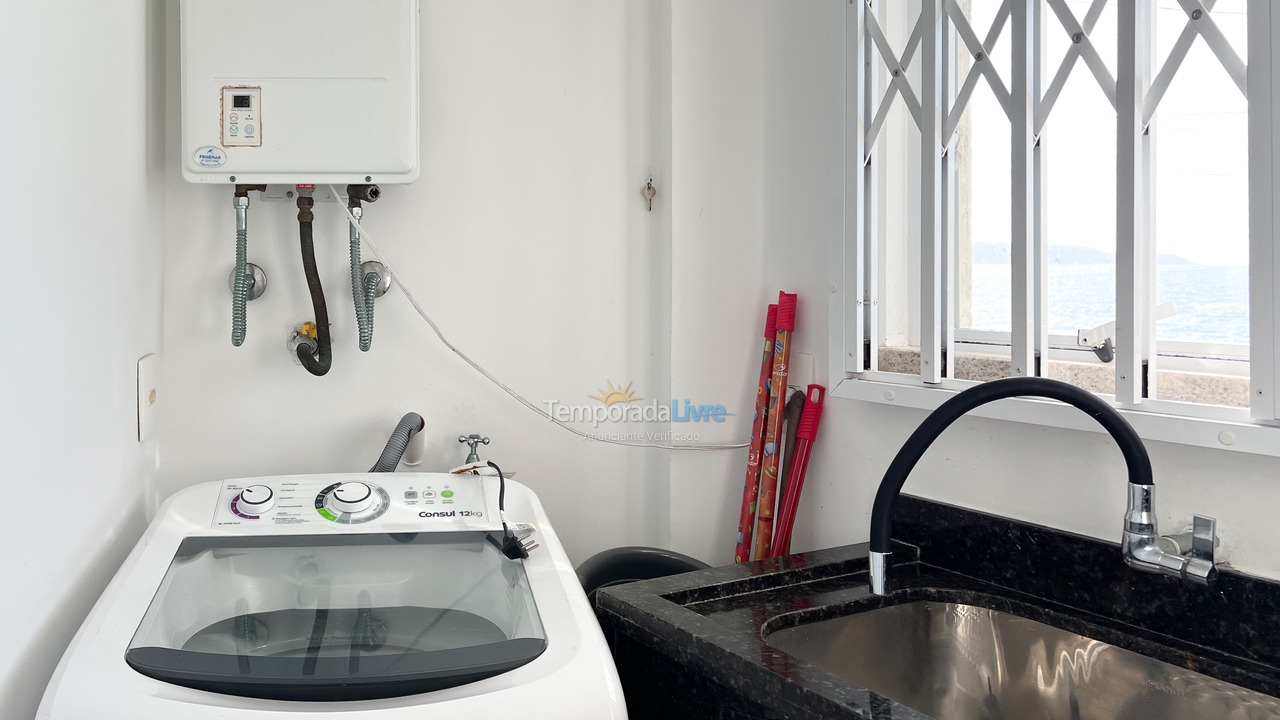 Apartment for vacation rental in Bombinhas (Praia de Bombinhas)