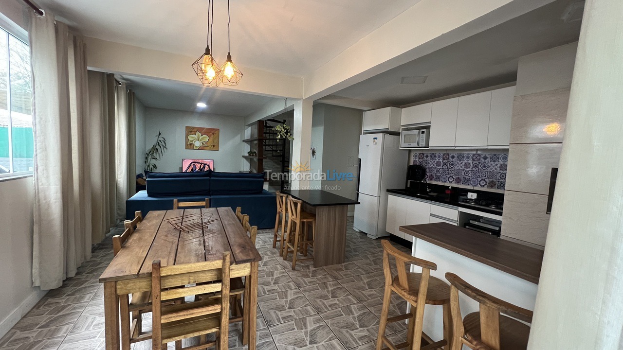 House for vacation rental in Florianopolis (Canasvieiras)