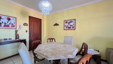 A bedroom apartment a few meters from Bombinhas Beach!