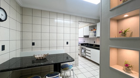 A bedroom apartment a few meters from Bombinhas Beach!