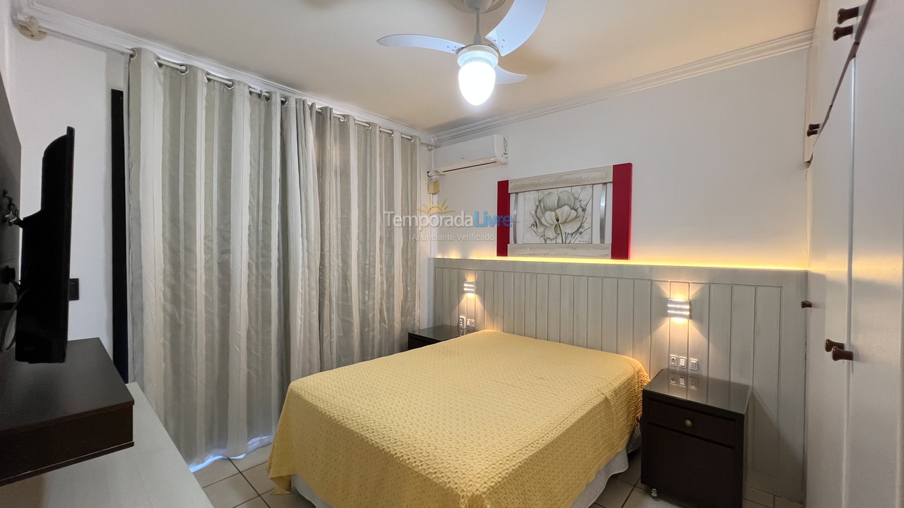 Apartment for vacation rental in Bombinhas (Praia de Bombinhas)