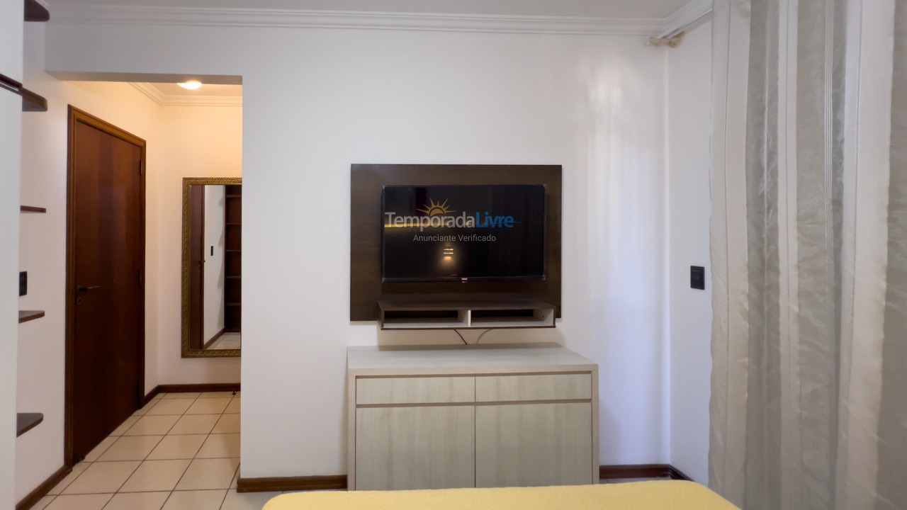 Apartment for vacation rental in Bombinhas (Praia de Bombinhas)