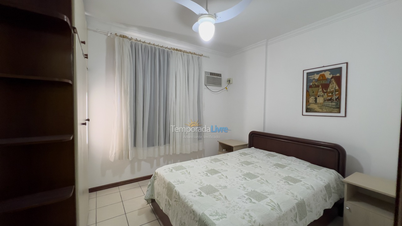 Apartment for vacation rental in Bombinhas (Praia de Bombinhas)