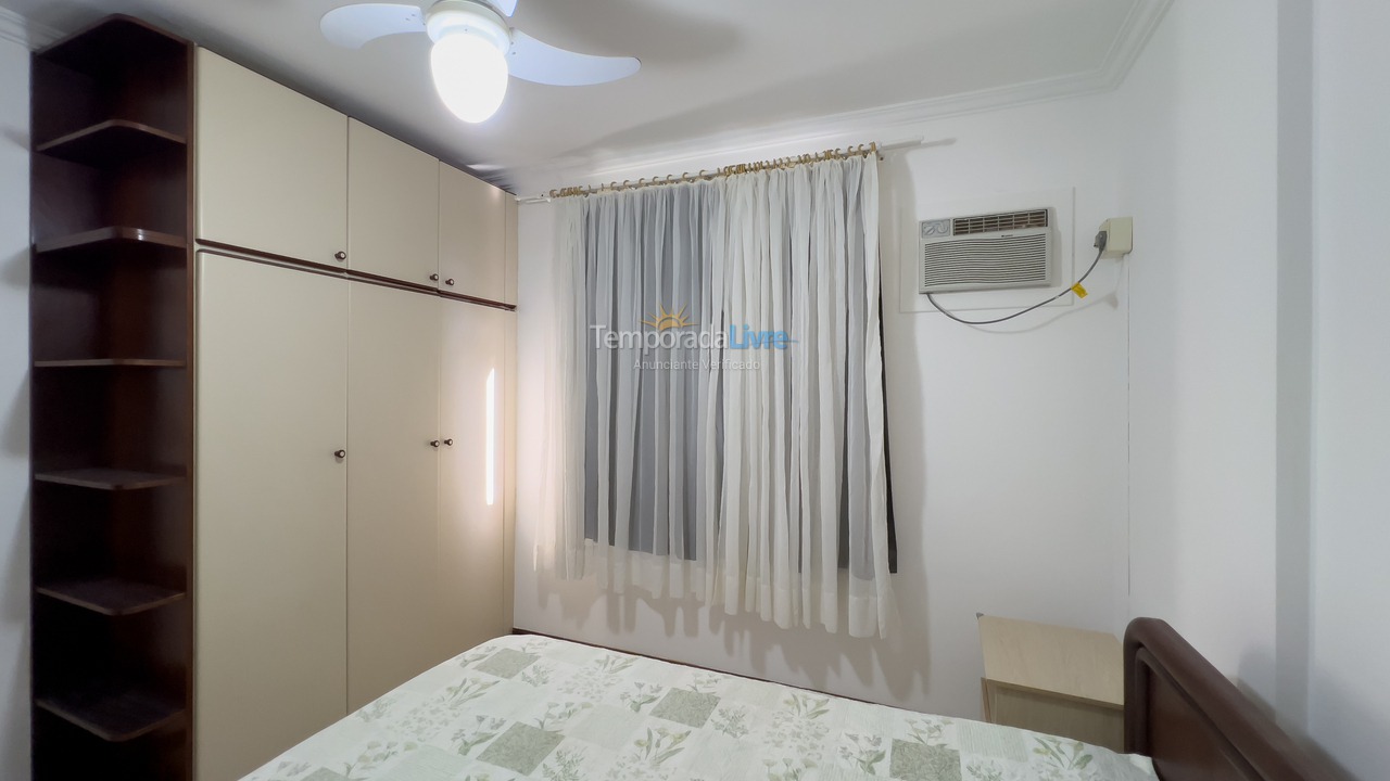 Apartment for vacation rental in Bombinhas (Praia de Bombinhas)