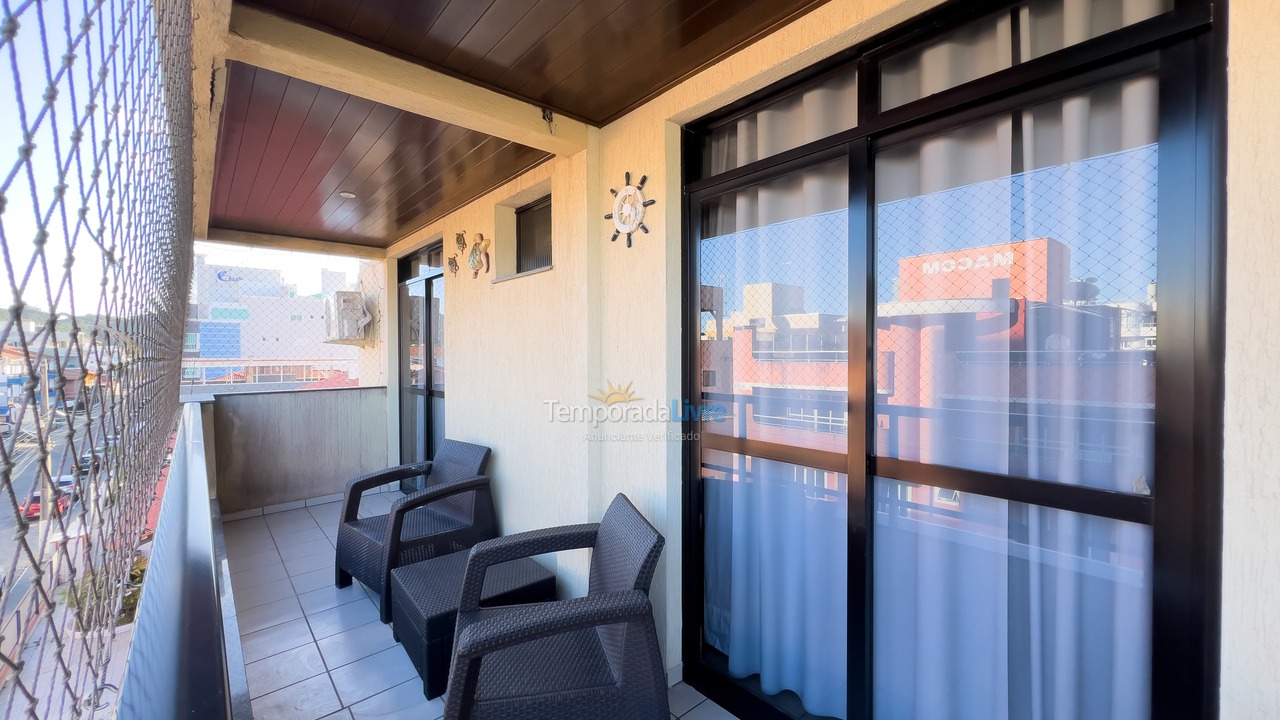 Apartment for vacation rental in Bombinhas (Praia de Bombinhas)