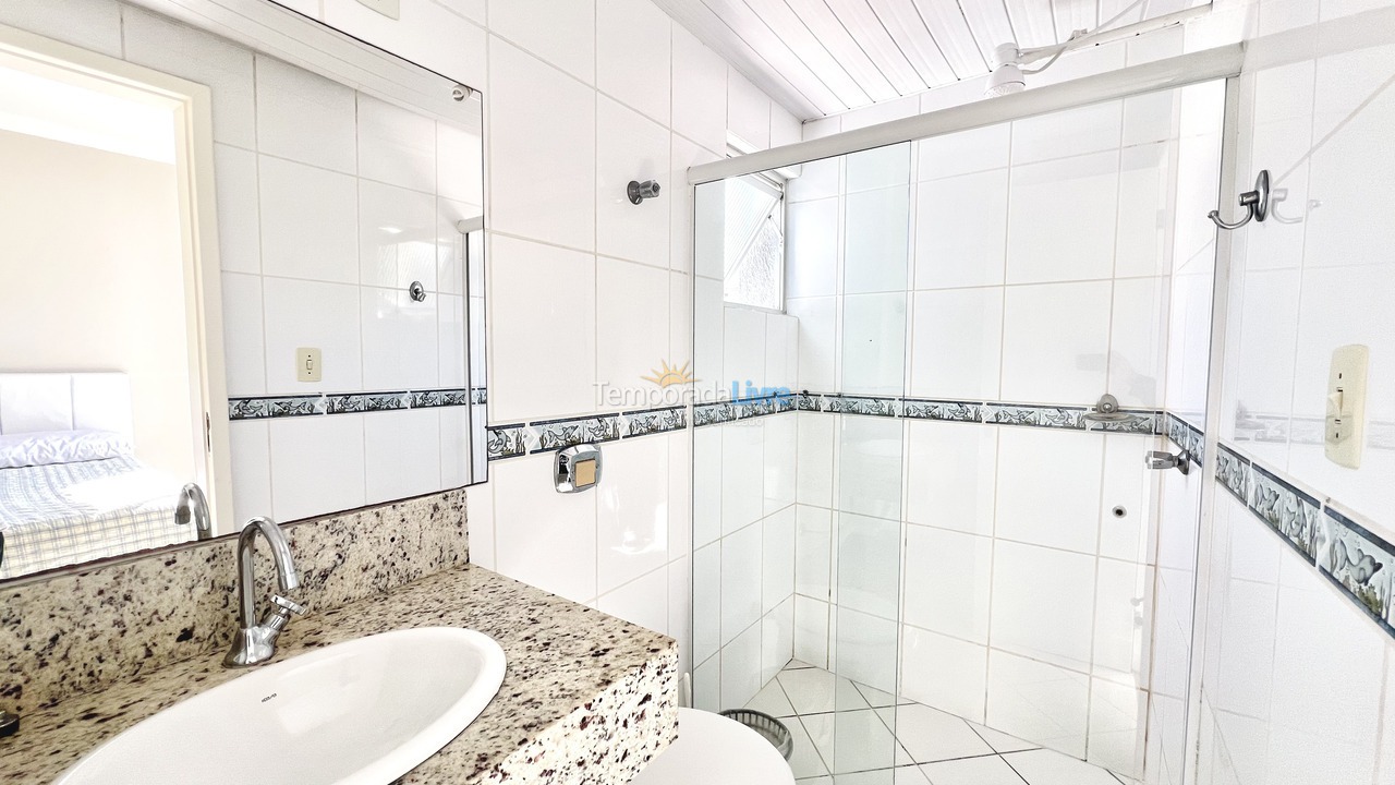 Apartamento para aluguel de temporada em Bombinhas (Praia de Bombinhas)