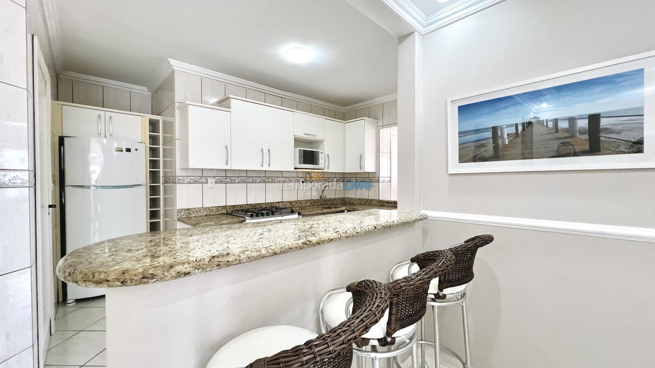 Apartamento para aluguel de temporada em Bombinhas (Praia de Bombinhas)