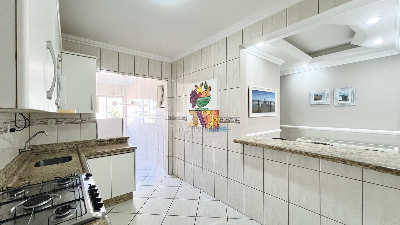 Apartamento para aluguel de temporada em Bombinhas (Praia de Bombinhas)