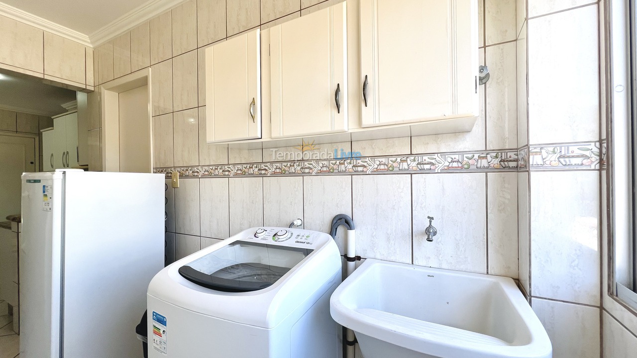 Apartamento para aluguel de temporada em Bombinhas (Praia de Bombinhas)