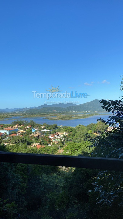 Casa para alquiler de vacaciones em Garopaba (Praia da Ferrugem)