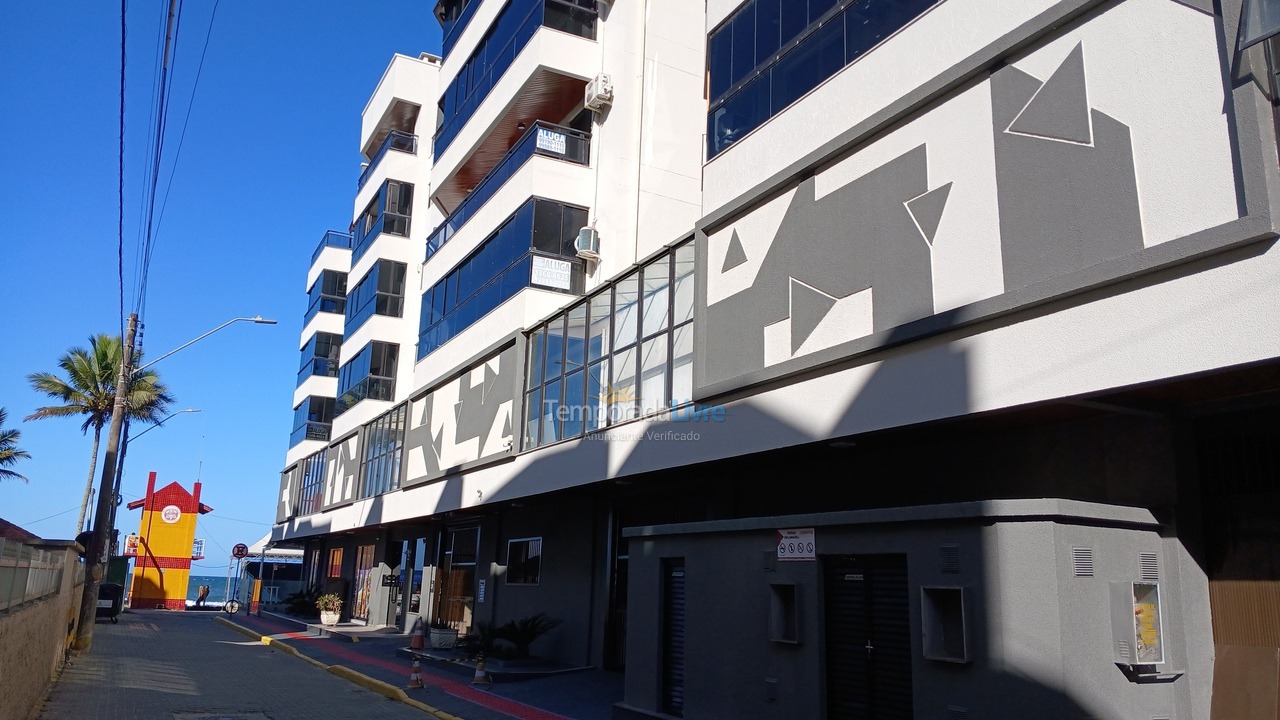 Apartamento para alquiler de vacaciones em Itapema (Meia Praia)