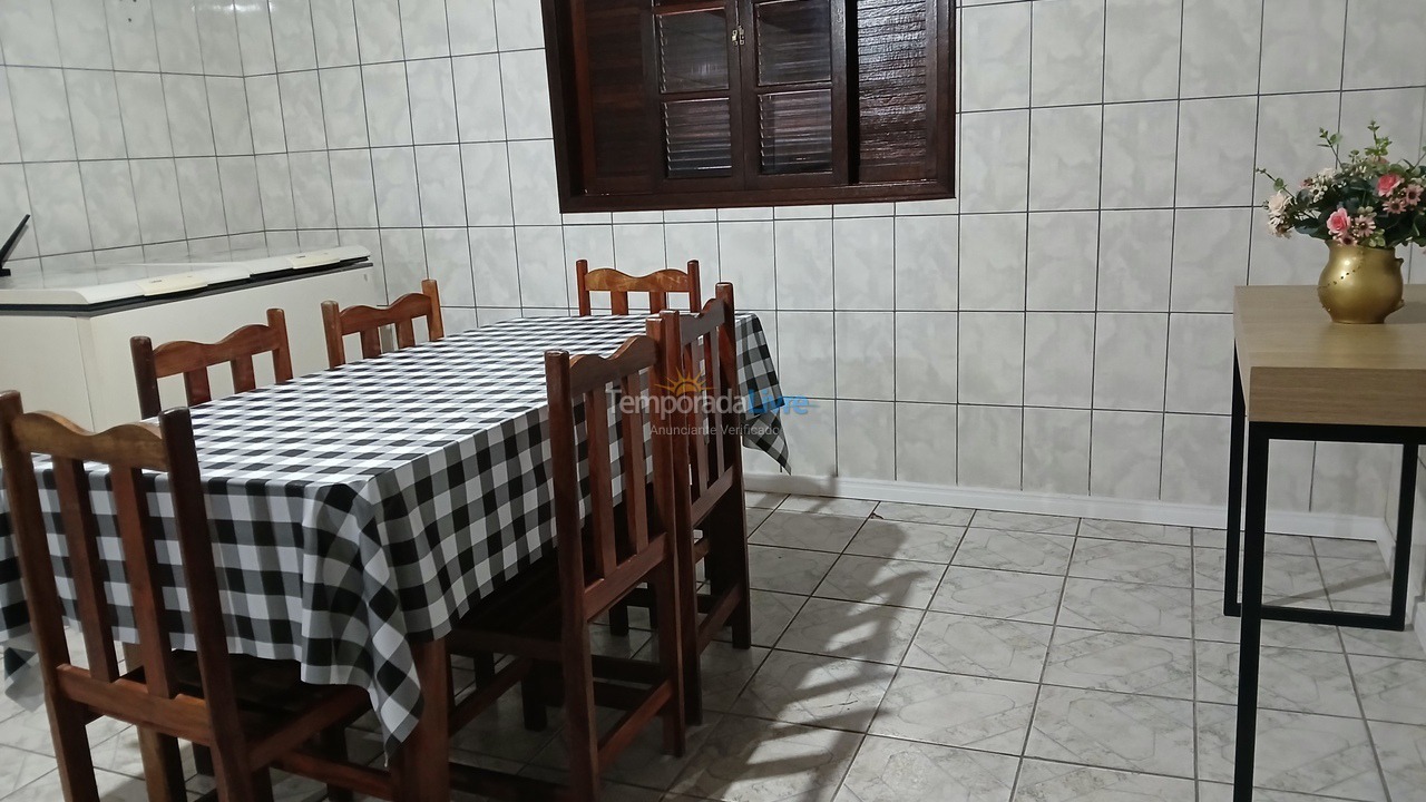 House for vacation rental in Guaratuba (Cohapar)