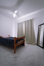 Apartamento com Piscina