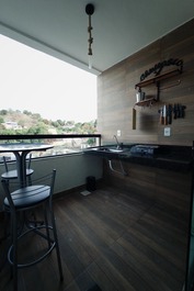 Apartamento com Piscina