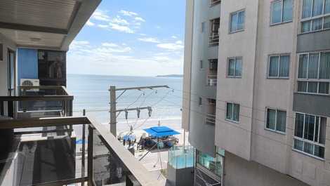 Apartamento para alugar em Itapema - Meia Praia