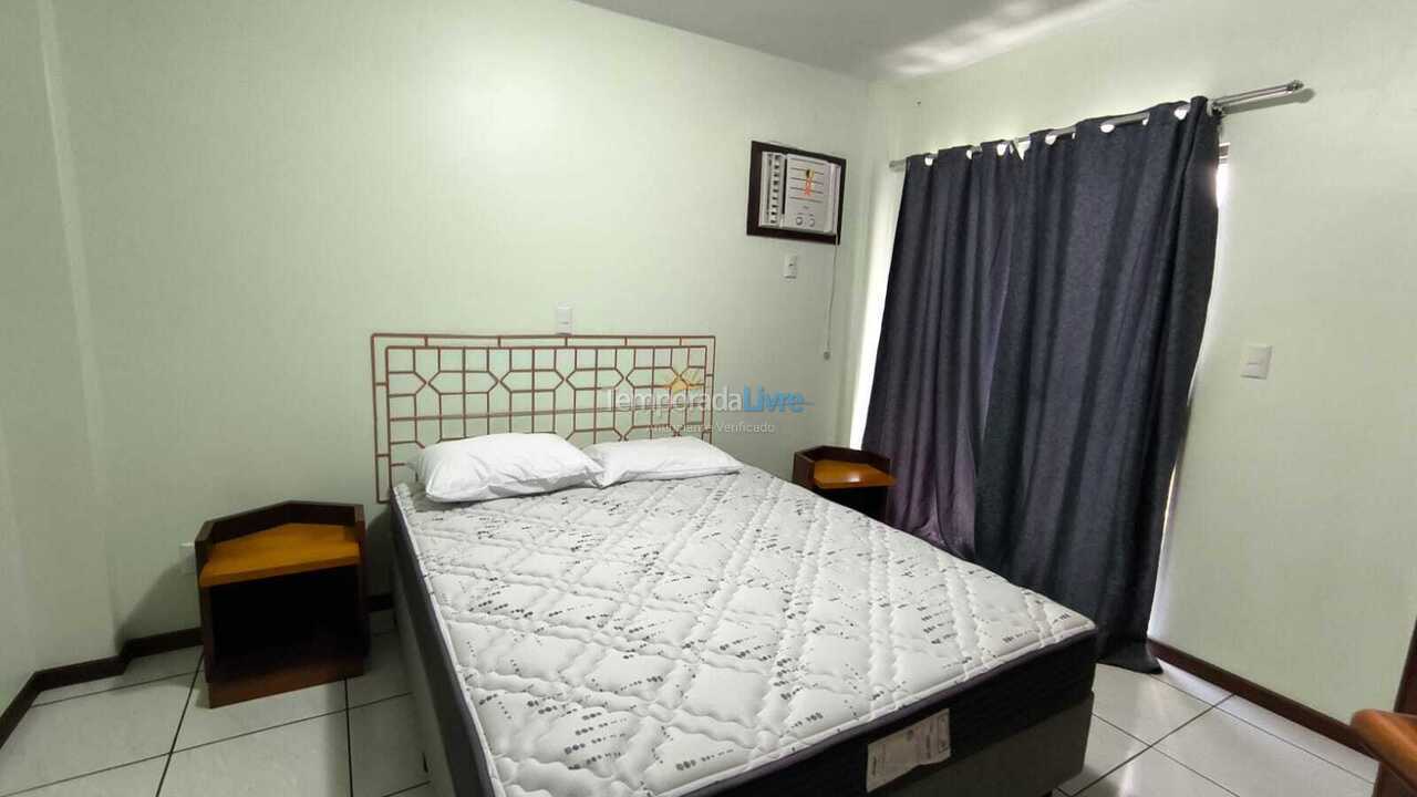 Apartamento para aluguel de temporada em Itapema (Meia Praia)