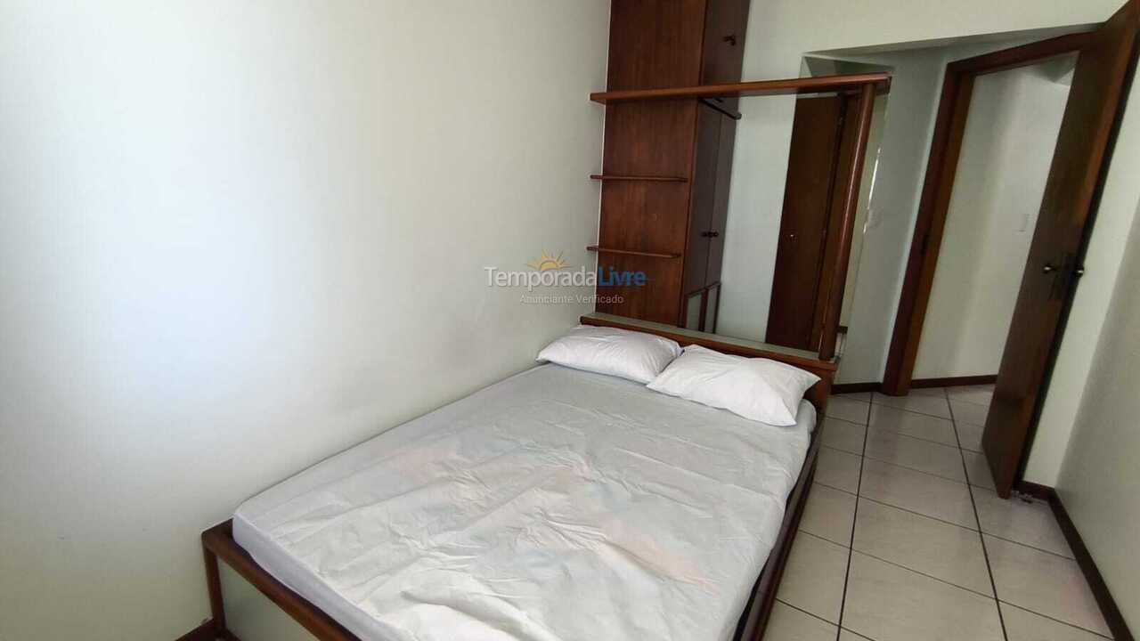 Apartamento para aluguel de temporada em Itapema (Meia Praia)