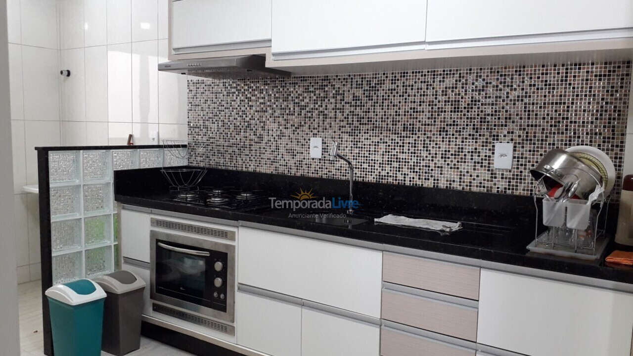 Apartamento para aluguel de temporada em Florianopolis (Praia dos Ingleses)