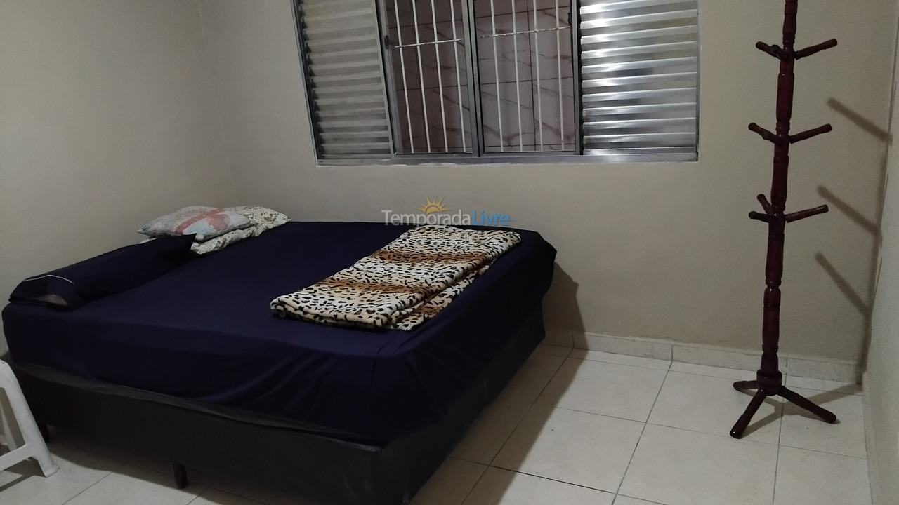 Casa para alquiler de vacaciones em Praia Grande (Vila Mirim)