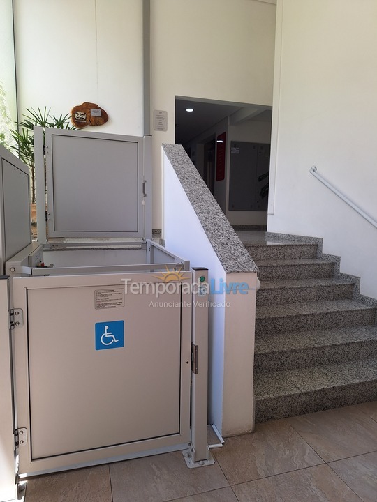 Apartamento para aluguel de temporada em Curitiba (Centro)